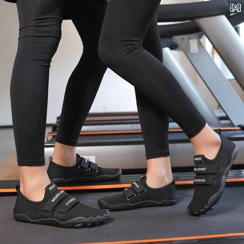 スポーツシューズ レディース 総合 筋力 トレーニング 縄跳び 衝撃吸収 通気性 快適 重量挙げ スクワット 滑りにくい 屋内 フットネス