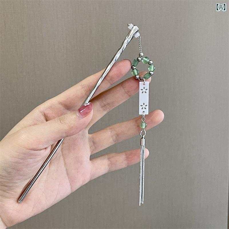 ブライダル ヘッドアクセサリー 結婚式 ウェディング パーティー 婦 花嫁 舞台 小道具 コスプレ チャイナ風 ヘアピン 翡翠 クール 金属 トレンド タッセル ヘアピン