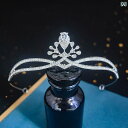 ブライダル ヘッドアクセサリー 結婚式 ウェディング パーティー 婦 花嫁 舞台 小道具 コスプレ クラウン ティアラ 女の子 女の子 大人 式 誕生日 ティア...