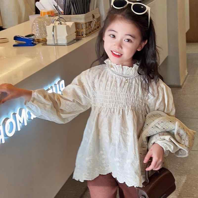 子供服 女の子 キッズ かわいい おしゃれ レトロ 刺繍 ジャカード スタンドカラー ドール シャツ 秋 赤ちゃん 韓国 西洋 パフスリーブ トップス