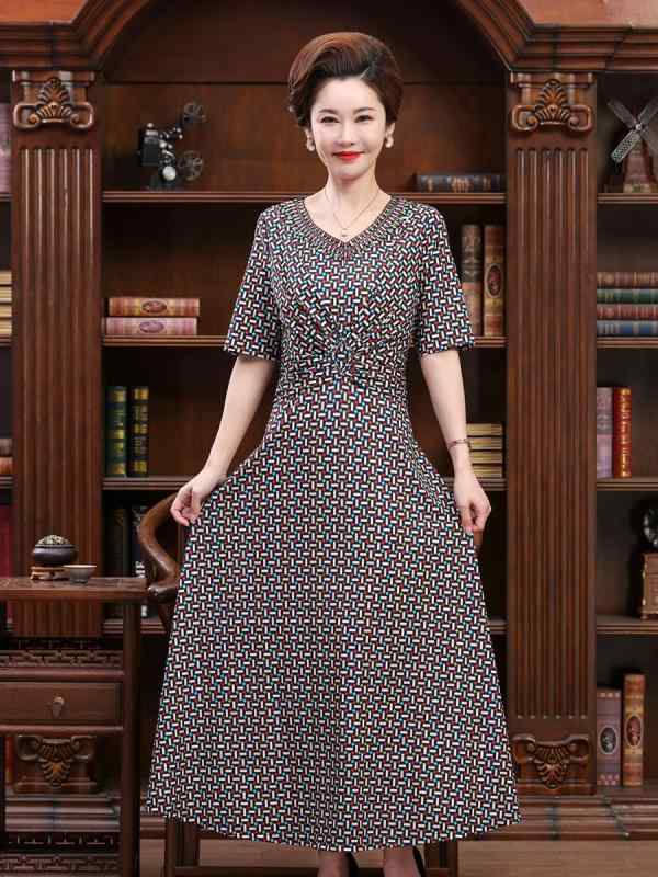 婦人服 ワンピース ドレス 上品 おしゃれ レディース 夏 ファッション 美しい 高貴 プリント スカート