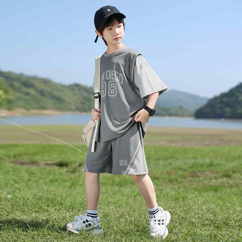 キッズ ファッション トップス 男の子 カジュアル おしゃれ 夏 速乾 半袖 スポーツウェア 大きめ ゆったり