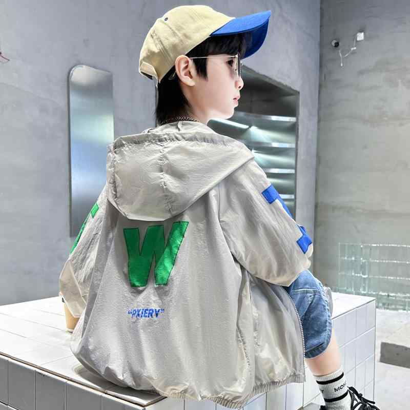 薄手 涼しい アウター 男の子 ジャンパー 夏 おしゃれ 日焼け防止 子供 ひんやり 涼しい 子供 トップス 通気性 快適