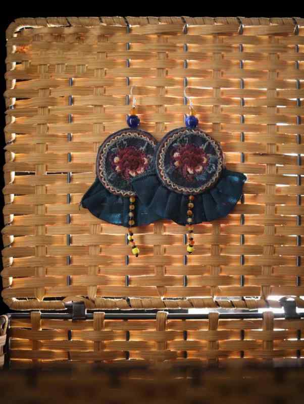 レディース アクセサリー 美しい 綿麻 両面 刺繍 ハンド ビーズ レトロ エスニック イヤリング