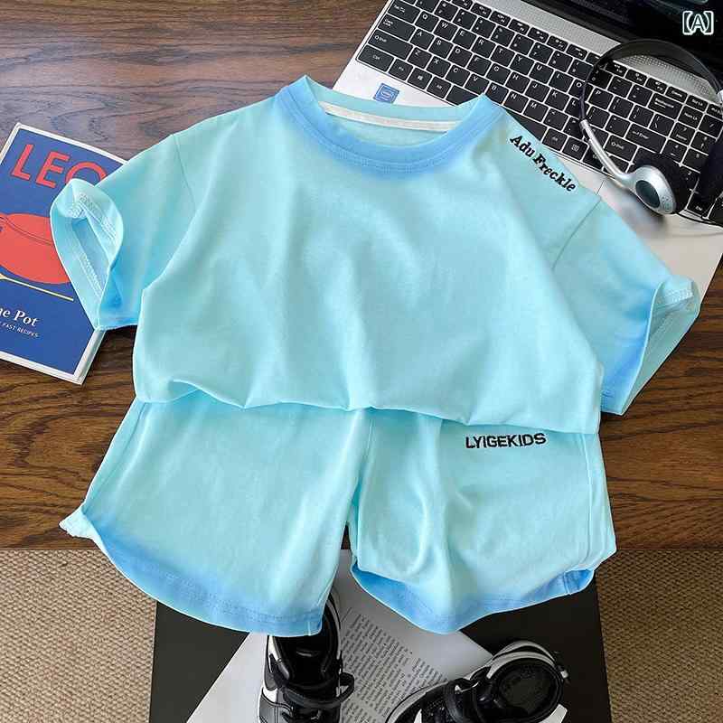 セットアップ 男の子 おしゃれ カジュアル 夏 薄手 涼しい 涼しい 半袖 Tシャツ ベビー 綿 2点 セット