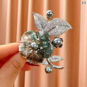 ブローチ レディース アクセサリー 貝 コサージュ 散りばめた 梅花 コート ピン ギフト