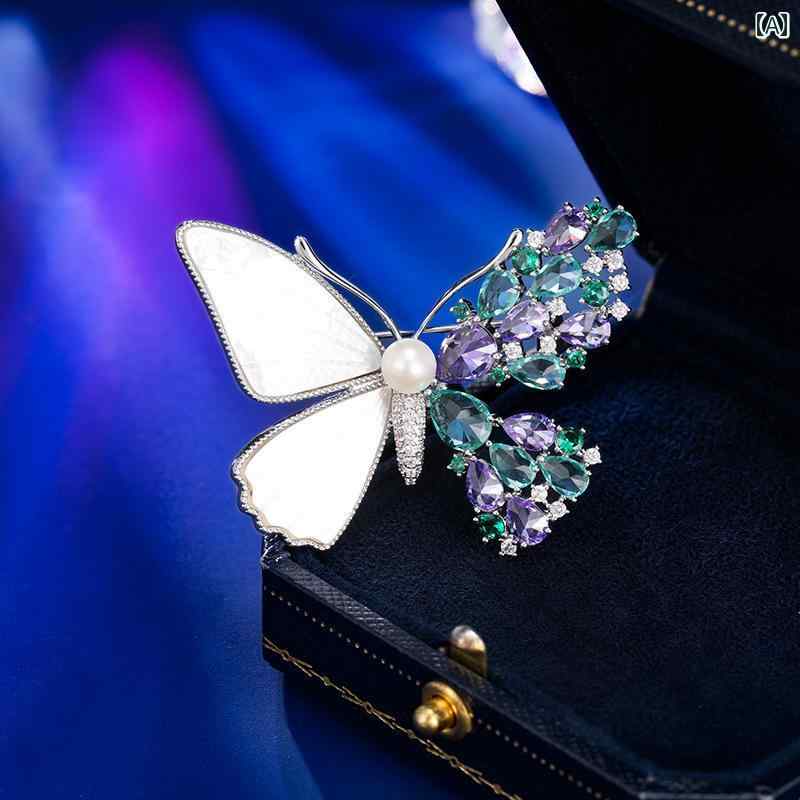 ブローチ レディース アクセサリー 母の日 ギフト 淡水 螺鈿 蝶 グラデーション ジルコニウム コサージュ 感