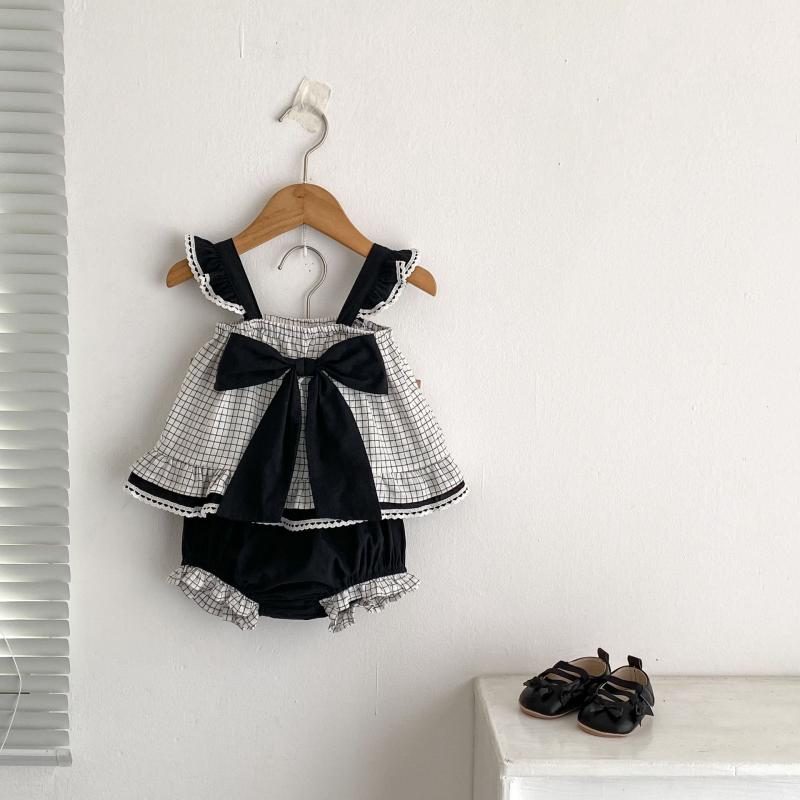ベビー服 赤ちゃん かわいい 1歳 女 夏 プリンセス 幼児 リボン ストラップ トップス 花 つぼみ ショーツセットアップ