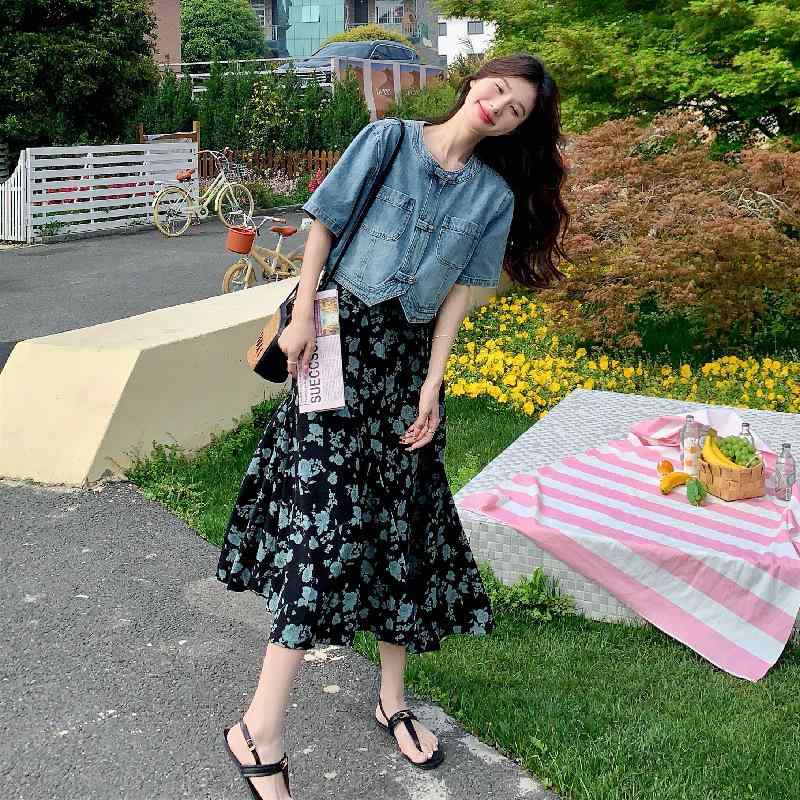 花柄&フリル装飾 キャミソールワンピース★キュート 大人可愛い 楽天市場】小花柄 キャミワンピ(レディースファッション)の通販