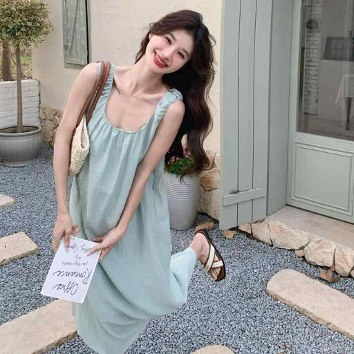 ワンピース レディース フレンチスタイル ノースリーブ ミモレ丈 ゆったり 体型カバー 夏 上品 エレガント Aライン ホルターネック ハイウエスト ポリエステル 通勤 ワンピース レディース フレンチスタイル ノースリーブ ミモレ丈 ゆったり 体型カバー 夏 上品 エレガント Aライン ホルターネック ハイウエスト ポリエステル 通勤