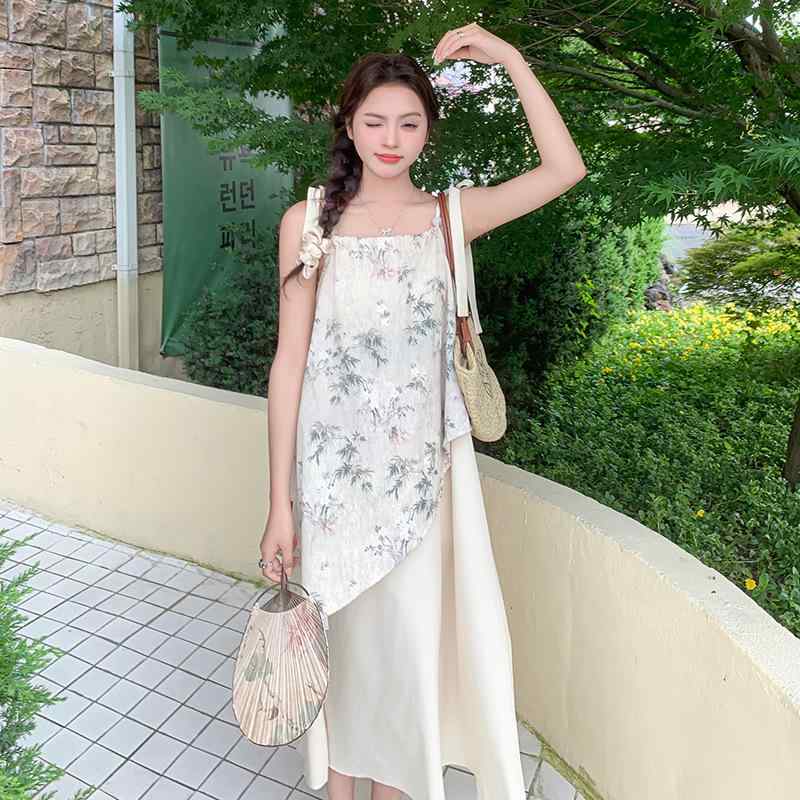 ワンピース レディース キャミソール 切り替え アシンメトリー 個性派デザイン フェミニン 小花柄 ポリ..