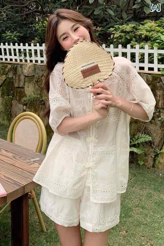 セットアップ レディース ショートパンツ トップス フレンチ刺繍 レース 透け感 小柄向け 高級感 フェミニン スイート ポリエステル 五分袖 オフホワイト カジュアル 夏 2点セット