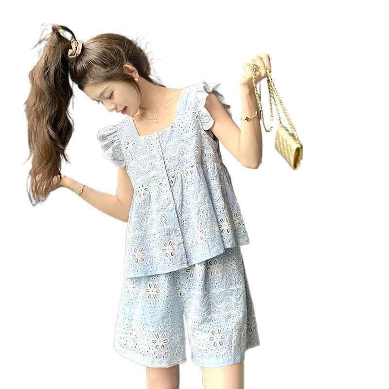 セットアップ レディース フレンチスタイル 若見え フリル袖 小花柄 半袖トップス ショートパンツ 2点..