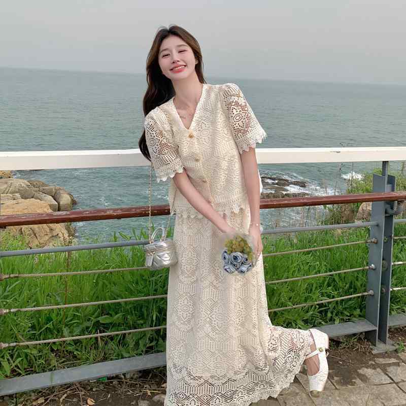 セットアップ レディース フレンチガーリー レース 透かし編み ノースリーブ ブラウス トップス ミモレ丈 フレアスカート 2点セット カジュアル 上品 フェミニン 体型カバー ポリエステル 夏 リゾート 普段使い お出かけ