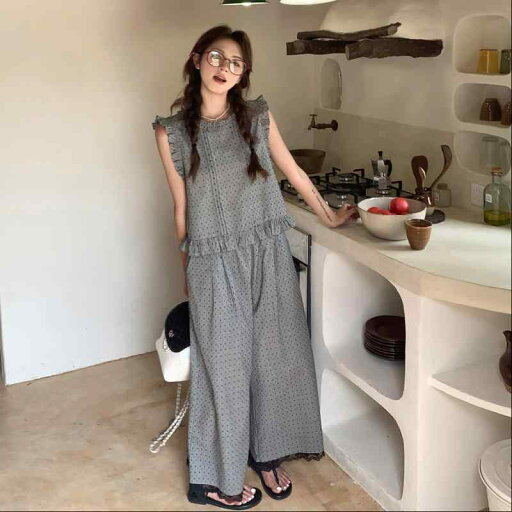 セットアップ レディース 春夏 フリル袖 ブラウス グレー ドット柄 ワイドパンツ 大人可愛い 上下セット ゆったり リラックス 快適 ポリエステル セットアップ レディース 春夏 フリル袖 ブラウス グレー ドット柄 ワイドパンツ 大人可愛い 上下セット ゆったり リラックス 快適 ポリエステル