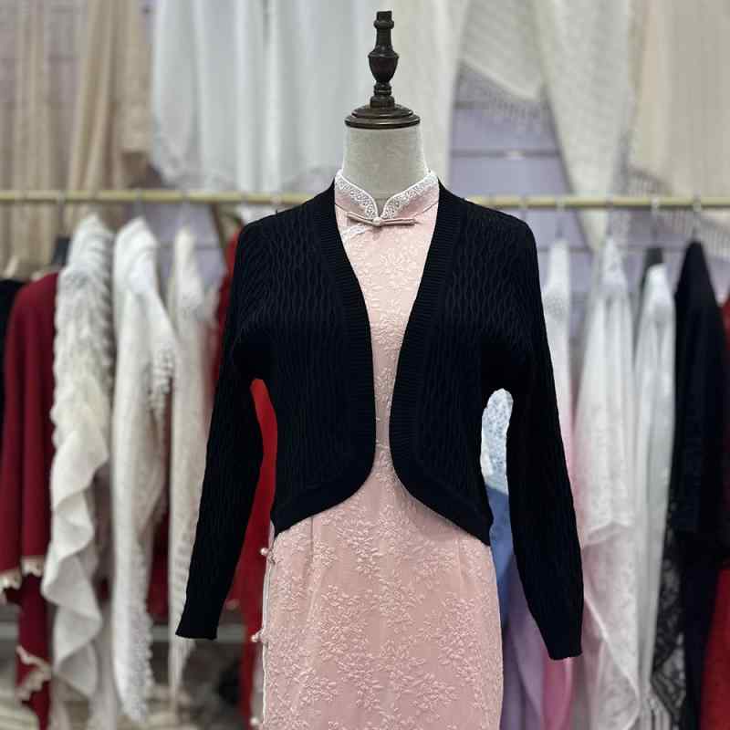 カーディガン レディース 春秋 ショート丈 Vネック スリム 長袖 ニット 羽織り ブラック 黒 シルケット..