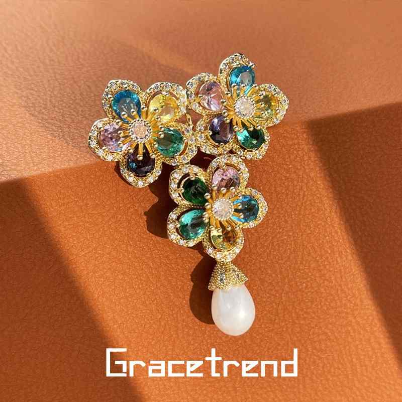 ブローチ レディース 欧米風 レトロ アンティーク カラフル ジルコニア 花 パール 蝶モチーフ スカーフクリップ 上品 エレガント おしゃれ 高級感 ロマンチック フォーマル パーティー 結婚式 多機能 ホワイト(4)