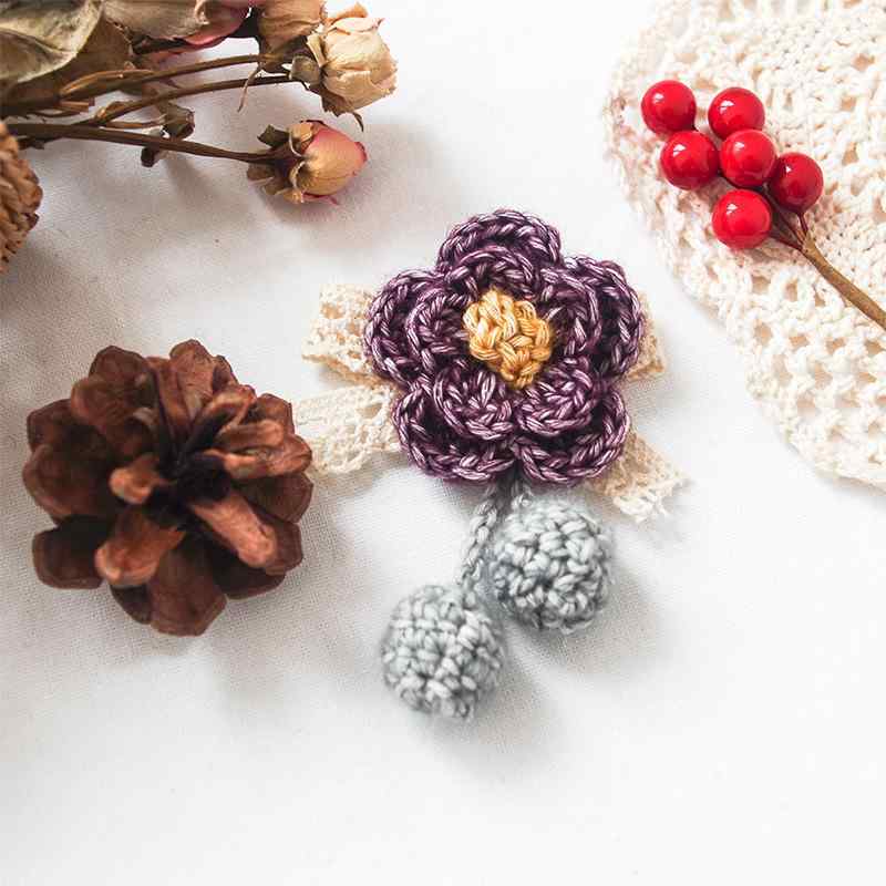 ブローチ レディース ガールズ かわいい 花 フラワー ハンドメイド 手編み 毛糸 ウール 森ガール系 ア..