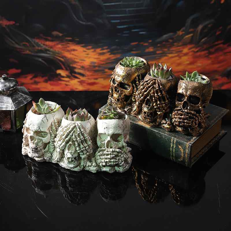 植木鉢 スカルヘッド 多肉植物 観葉植物鉢 3連 ドクロ オブジェ おしゃれ ユニーク レジン製 アンティーク加工 屋外 室内 ハロウィン ガーデニング インテリア 置物 アンティークホワイト アンティークゴールド