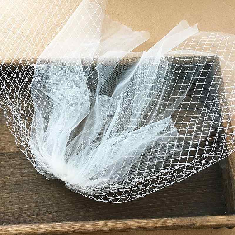 ウェディングベール レディース 花嫁 結婚式 ショートベール 白 ホワイト 柔らかいチュール コーム付き..