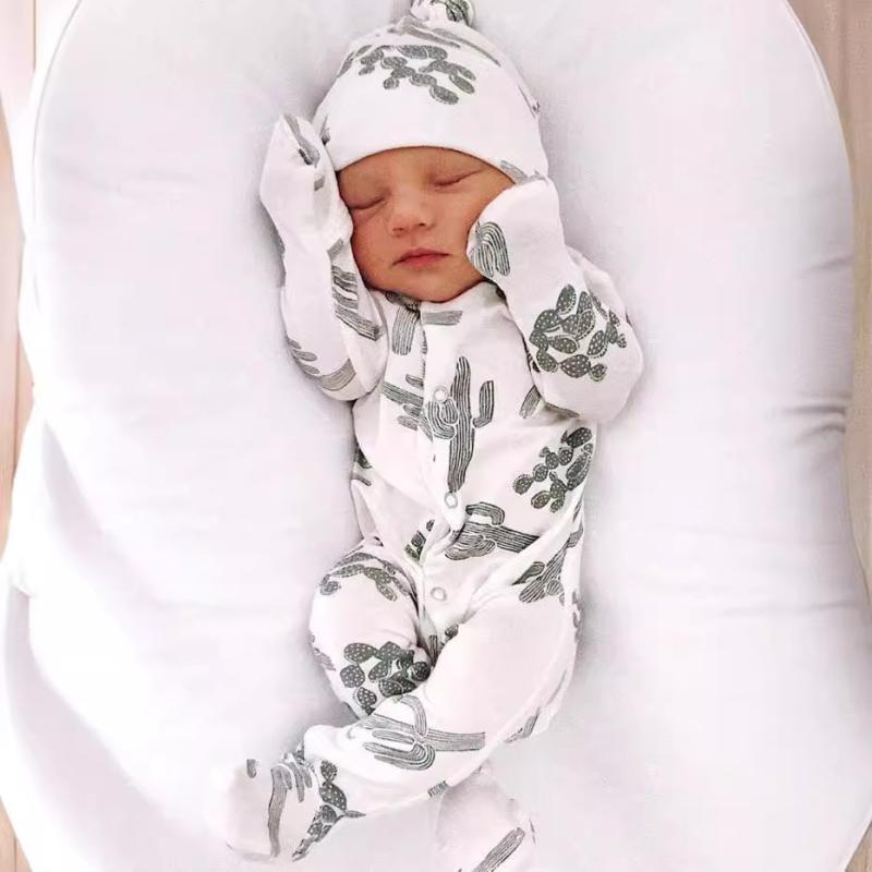乳幼児 ロンパース カバーオール 男の子 女の子 秋冬 欧米スタイル 長袖 サボテン柄 綿 白 フード付き ..