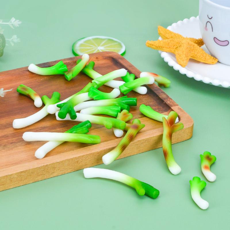 キーホルダー チャーム リアル ネギ 模型 ミニチュア フェイクフード PVC 手作り モダン シンプル カー..