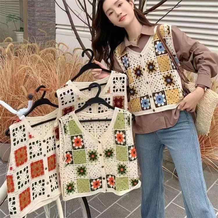 ベスト レディース エスニック 花柄刺繡 Vネック ショート丈 ノースリーブ 透かし編み 前開き ニット ..