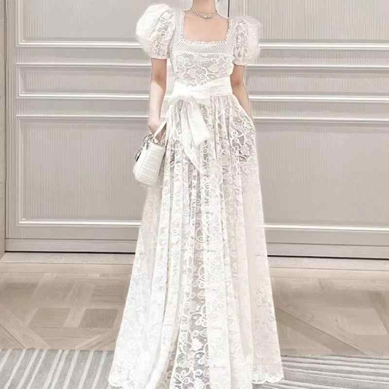 ・カテゴリ: ワンピース・スタイル: 名媛風・主な素材: 綿70%〜80%未満、ポリエステル・ネックライン: スクエアネック・袖丈: 半袖・袖タイプ: レギュラー・スカート丈: ロング丈・スカートシルエット: Aライン・加工方法: 刺繍・開閉部: ファスナー・カラー展開: ホワイト・サイズ展開: S, M, L, XL
