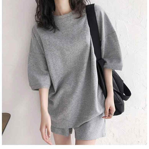 セットアップ レディース 女性用 Tシャツ ショートパンツ 半袖 トップス ボトムス 2点セット スポーツウェア カジュアル ルームウェア 普段使い リラックス ハイウエスト 大きいサイズ ゆったり 綿 ポリエステル混紡 春夏 セットアップ レディース 女性用 Tシャツ ショートパンツ 半袖 トップス ボトムス 2点セット スポーツウェア カジュアル ルームウェア 普段使い リラックス ハイウエスト 大きいサイズ ゆったり 綿 ポリエステル混紡 春夏