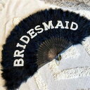 扇子 ブライズメイド ウェディング パール 英字 羽根付き 折り畳み式 プラスチック製 ハンドメイド 新婦 パーティー小物 バチェロレッテパーティー