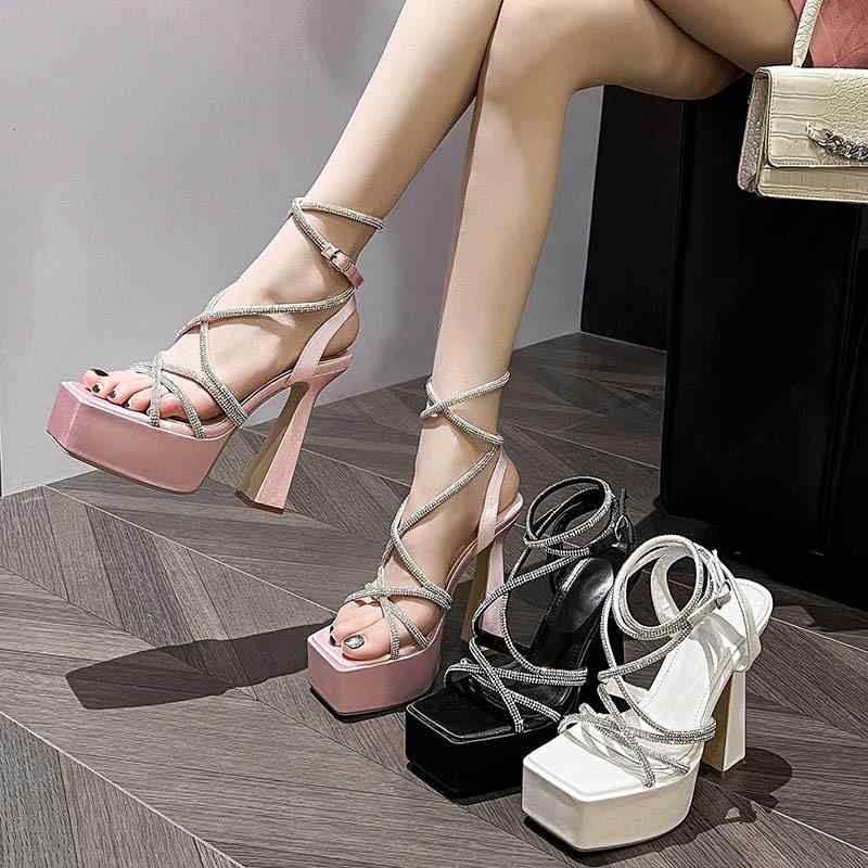 サンダル レディース 女性用 スクエアトゥ オープントゥ ラインストーン クリスタル 太ヒール チャンキーヒール ストラップサンダル 合成皮革 マイクロファイバー フレンチスタイル エレガント 上品 ホワイト ブラック ピンク系 春夏