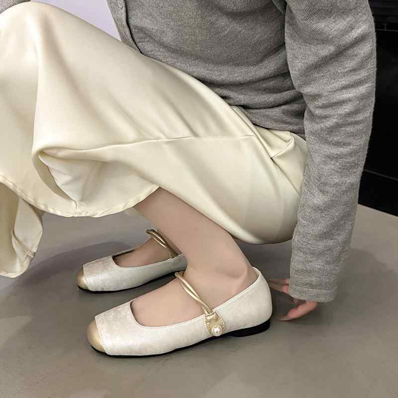 メリージェーン レディース フレンチレトロ 浅履き ワンストラップ パンプス フラットシューズ ラウン..