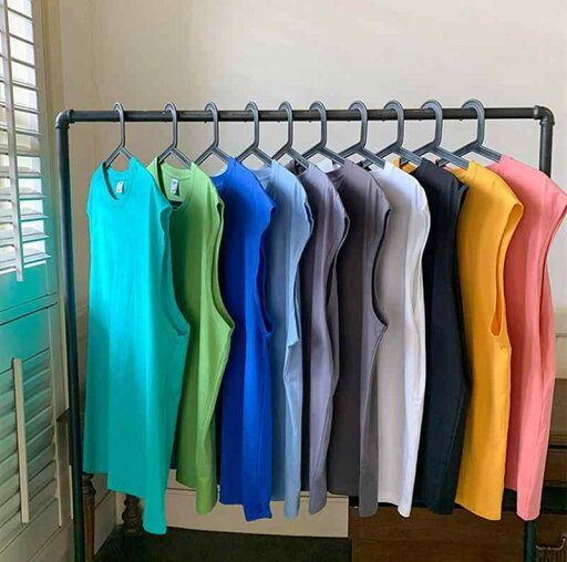 タンクトップ メンズ 無地 ゆったり ルーズフィット ノースリーブ Tシャツ トップス カジュアル 普段使い スポーツ トレーニング バスケットボール バスケ 丸首 綿混 コットン 吸湿速乾 春夏 多色展開 タンクトップ メンズ 無地 ゆったり ルーズフィット ノースリーブ Tシャツ トップス カジュアル 普段使い スポーツ トレーニング バスケットボール バスケ 丸首 綿混 コットン 吸湿速乾 春夏 多色展開