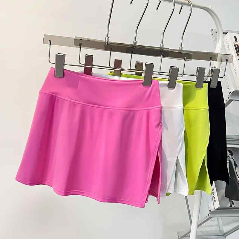 スカート レディース ヨガ テニス フィットネス アウトドア インナーパンツ付き 速乾 吸汗速乾 ストレッチ ショート丈 Aライン ミニスカート ミディアムサポート 夏