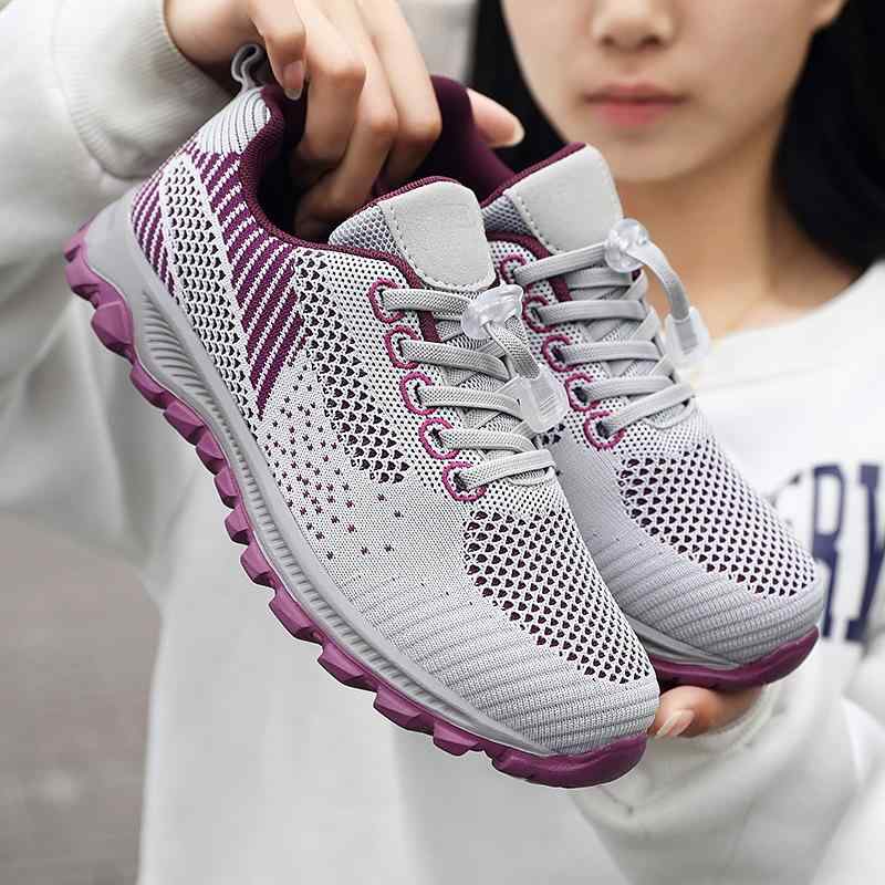 スニーカー レディース シニア 男女兼用 ウォーキング ランニング 旅行 普段使い 散歩 通勤 軽量 快適 やわらか底 通気性 メッシュ クッション性 履きやすい スリッポン