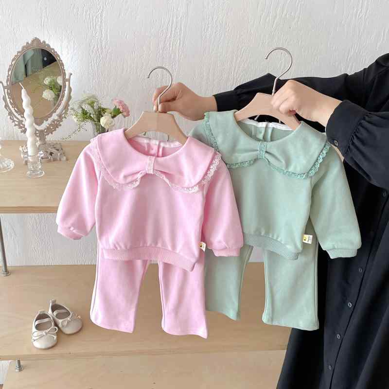子供服 女の子 ベビー 春秋 セットアップ ドールカラー レース襟 トレーナー 綿 パンツ 2点セット カジュアル 韓国 おしゃれ 普段着 柔らかい ピンク系 グリーン系