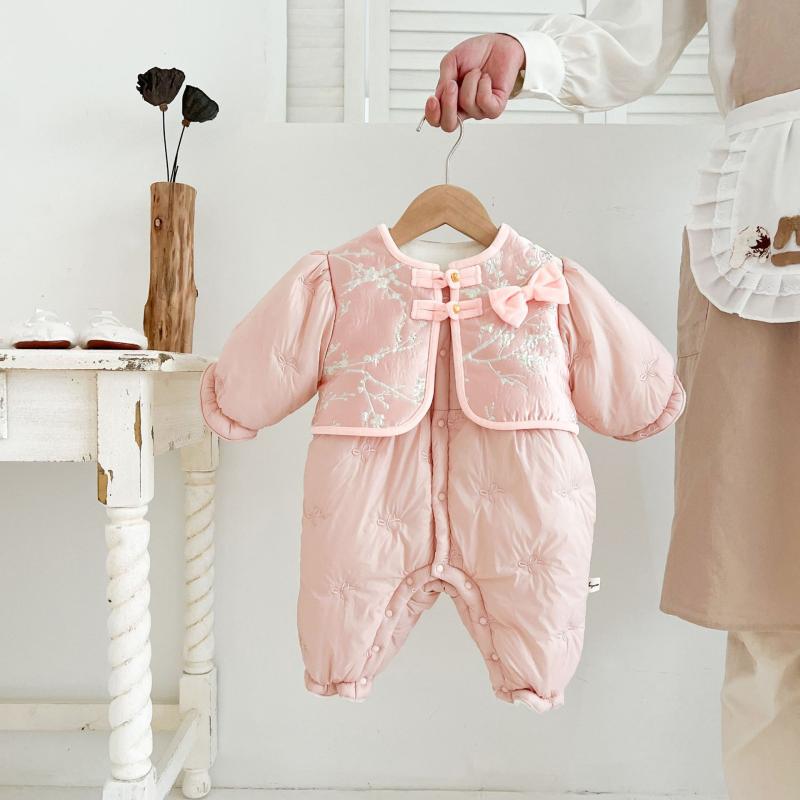 連身衣 ベビー 女の子 新生児 冬 中国風 プリンセス 中綿 厚手 長袖 ポリエステル お正月 お出かけ 晴れ着 フォーマル ピンク カバーオール