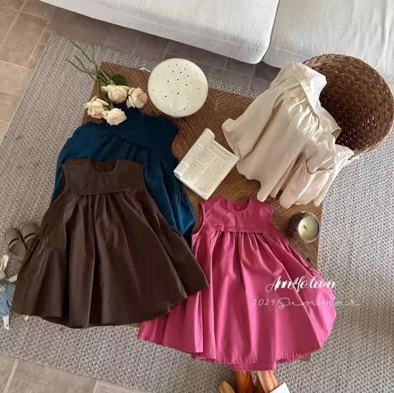 ワンピース キッズ 女の子 小学生向け 春夏 上品 エレガント ノースリーブ 無地 ミモレ丈 プリンセスラ..