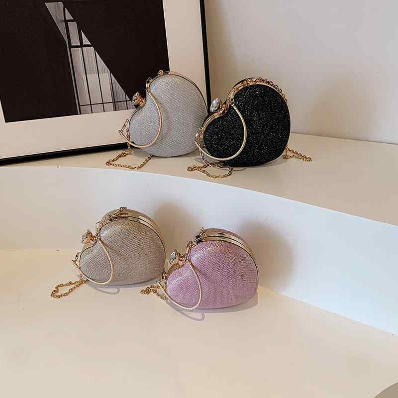 バッグ レディース かわいい ハート型 クラッチ パーティー チェーン ショルダーバッグ 斜めがけ ミニポーチ がま口 おしゃれ 上品 エレガント フェミニン ピンク ゴールド シルバー ブラック 結婚式 二次会 お呼ばれ 普段使い