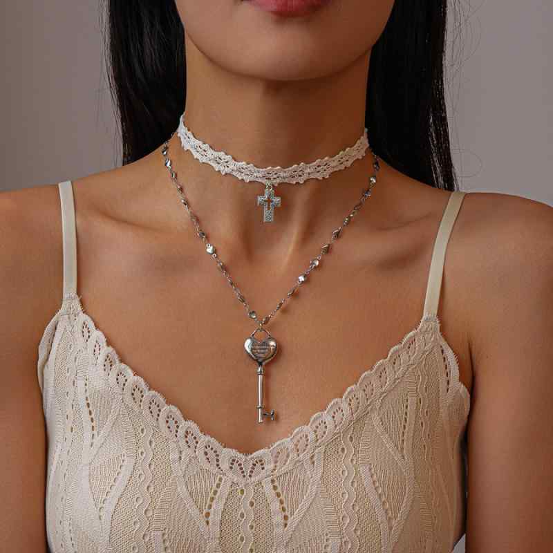 ネックレス レディース 欧米風 レース 十字架 ハート キー ペンダント 2点セット クール 個性的 シンプル 上品 合金 シルバー 春夏 おしゃれ 普段使い
