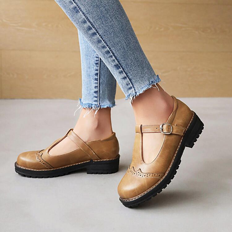 パンプス レディース 春秋 大きいサイズ 幅広 バックル 厚底 プラットフォーム 太ヒール ミドルヒール ラウンドトゥ 無地 PUレザー ブラック ベージュ ブラウン 普段使い デイリーユース