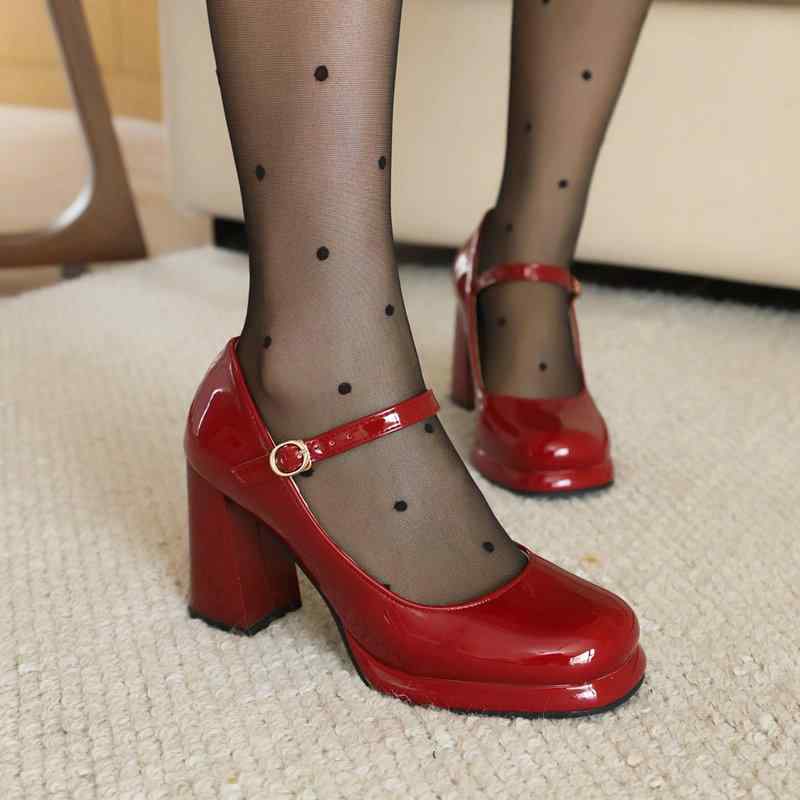 パンプス レディース メリージェーン エナメル スクエアトゥ 太ヒール ワンストラップ フレンチスタイル フェイクレザー 高めヒール 通勤 普段使い 無地 ゴム底