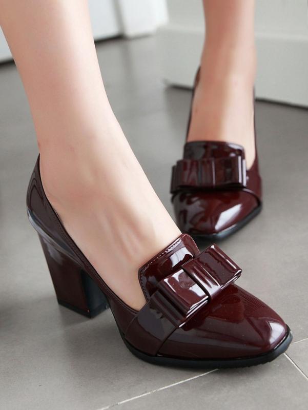 パンプス レディース 女性用 シンプル リボン スクエアトゥ 太ヒール 8cmヒール PUレザー 欧米風 オフィス カジュアル レッド ブラック ベージュ