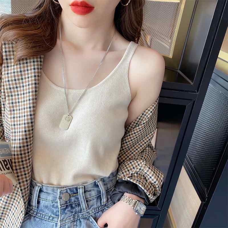 ニットキャミソール レディース ジャケットインナー 秋冬 高級感 ノースリーブ ホワイト きれいめ オフ..