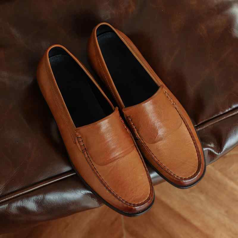 ローファー メンズ 春夏 ホースレザー 本革 スリッポン カジュアル ビジネス ドライビングシューズ モカシン 軽量 通気性 防水 防滑 消臭 吸汗 レトロ クラシック 高級感 紳士靴 ブラック ブラウン