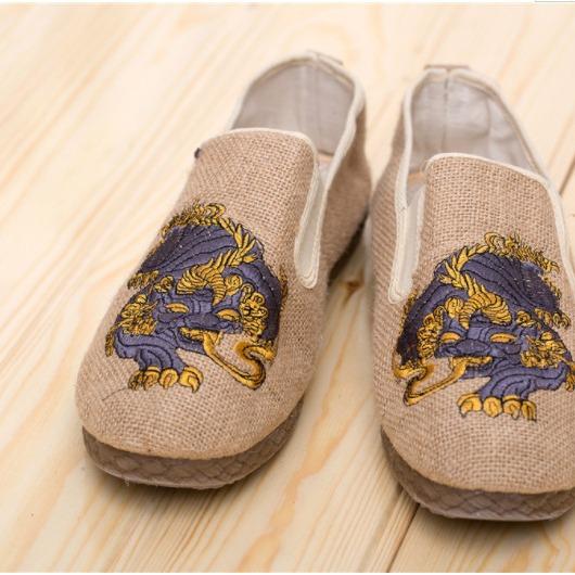 シューズ メンズ 男性用 春夏秋 民族風 麒麟刺繍 リネン 麻 コットン 通気性 カジュアル スリッポン フ..