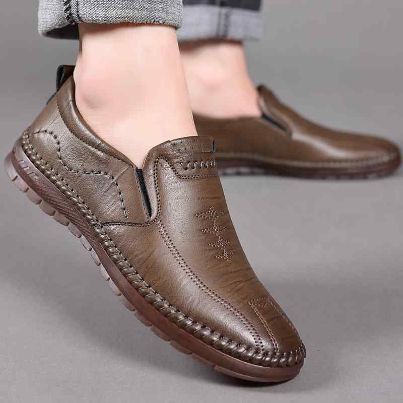 革靴 メンズ 男性用 夏 スリッポン ローファー カジュアル ドライビングシューズ 運転用 普段使い ソフトソール 柔らかいアッパー 防滑 通気性 本革 レザー ラウンドトゥ 中高年 お父さん向け