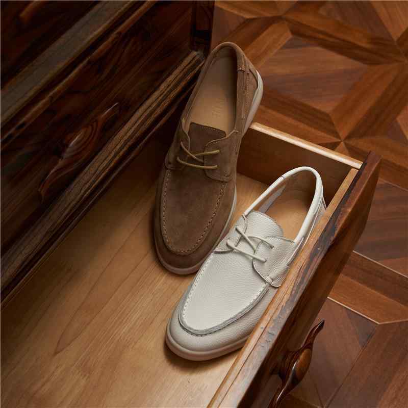 ローファー メンズ スリッポン カジュアル レザー 革靴 デッキシューズ カーフスエード 牛革 上品 クラシック 春夏 通気性 耐摩耗性 普段使い 皮革 フラットヒール