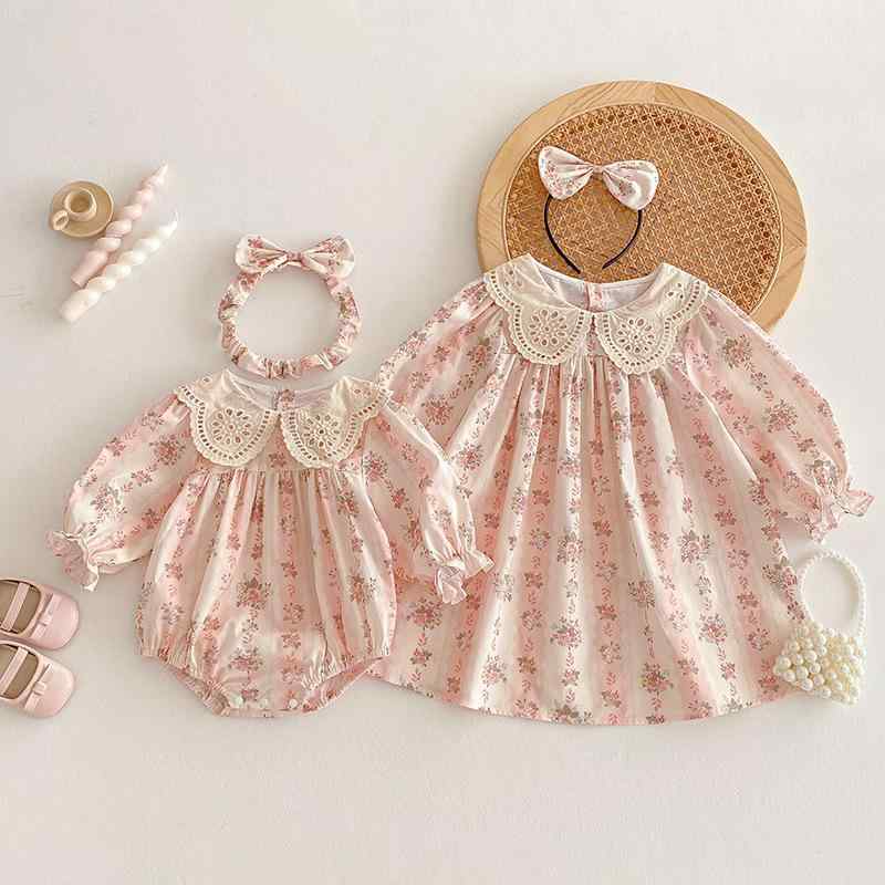 ・カテゴリ: ベビーロンパース・スタイル: 韓国・主な素材: 綿・対象年齢: 1〜3歳・性別: 女の子・袖丈: 長袖・フード: なし・厚さ: 普通・開閉タイプ: プルオーバー・形状: 三角ロンパース・展開: 花束柄ロンパース、花束柄ワンピース・サイズ展開: 66cm, 73cm, 80cm, 90cm, 100cm, 110cm, 120cm, 130cm, 140cm