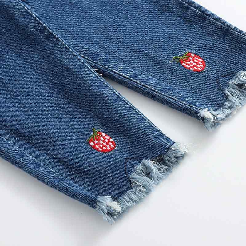 デニムパンツ ベビー キッズ 子供 男の子 女の子 春秋 韓国 おしゃれ いちご 刺繍 フリンジ ウエストゴム 綿混 コットン 無地 柔らかい ライトブルー ダークブルー ジーンズ ロングパンツ 3歳 8歳 100cm 140cm